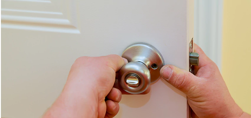 After-hours Locksmith For Lock And Key Installation in Covina, CA